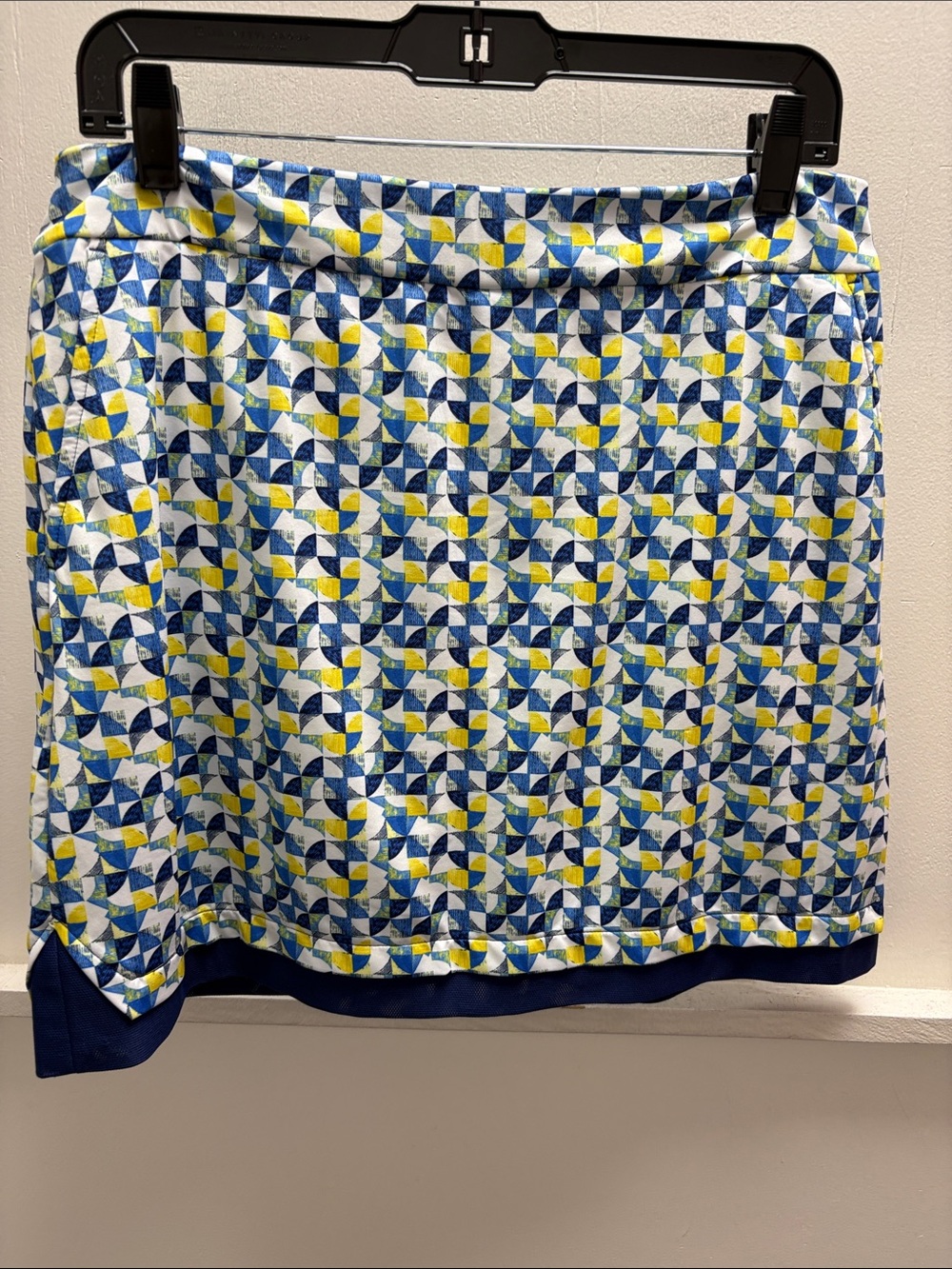 Geo-Print Mini Skort in Blue & Yellow- NWOT
